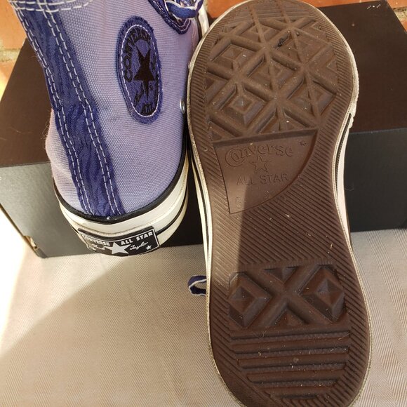 EUC CTAS Converse Chuck 70 High 'Slate Lilac' - A03758C (7W - 5M) KICKS - Picture 5 of 6